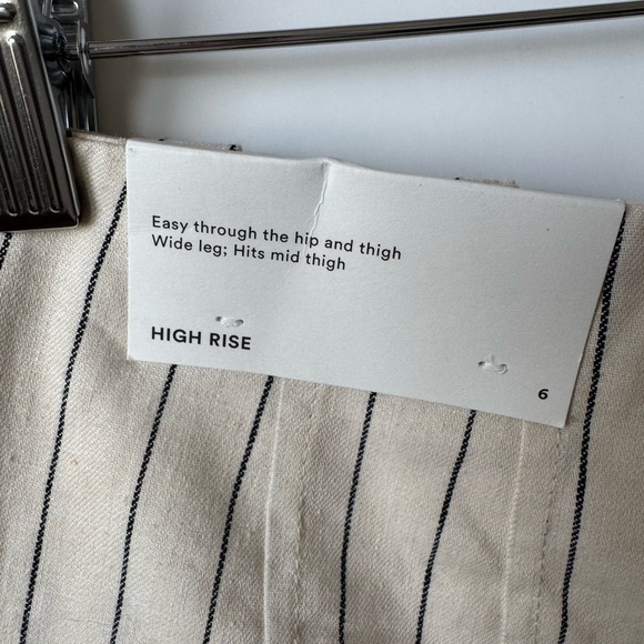 Ann Taylor striped linen blend high rise shorts NWT - Picture 5 of 8